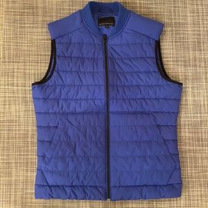 Banana Republic Men’s Quilted Puffer Vest, size S